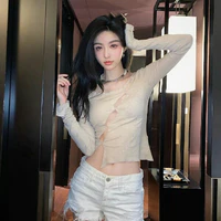 Mẹ các anh