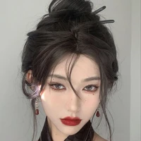 Mirella Aydin_Chị họ