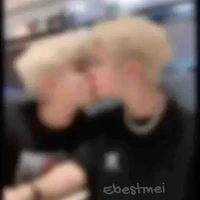TÁC GIẢAAAA