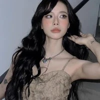 Hoàng Diệp Anh