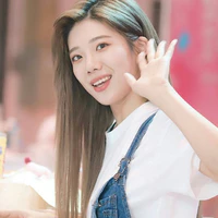 Thẩm Mộng Dao