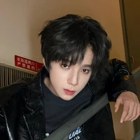 Vương Lỗ Kiệt.K