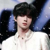 Vương Lỗ Kiệt.K