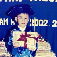 Hùng hồi bé