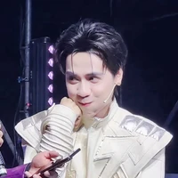 Quang Hùng MaterD