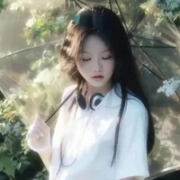 Nguyễn Phương Vy [ Cô ]