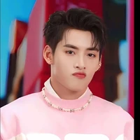 Hùng Huỳnh