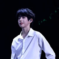 Trần Dịch Hằng (Jonathan)