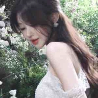 Vân Uyên - Mẹ nam 9 