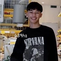 Minh Thoại.