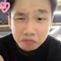 Vương Thuyên_Yiwei