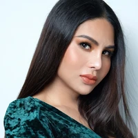 Cát Thy (cô út nàng)