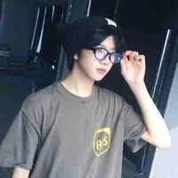 Trương Hàm Thuỵ-bé Mèo