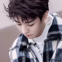 Vương Tuấn Khải