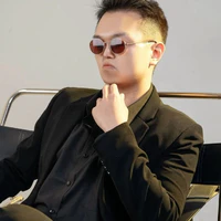Desmond Vũ
