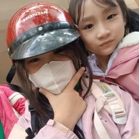 Th. My(bn thân bảo)