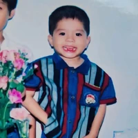 Rhy lúc nhỏ