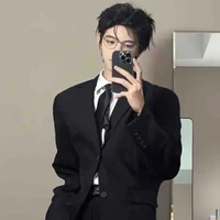 Lục Trần Nhật Long-ba nu9