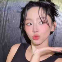 Nguyễn Khoa Tóc Tiên
