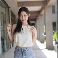 Ngọc Hân ( HanSara )