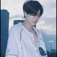 Phuwin Tangsakyuen