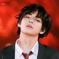 Kim Taehyung - V