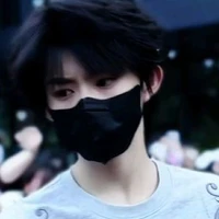 Trần Dịch Hằng ( anh)
