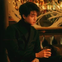 Tần Tiêu Hiền