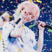 Đinh Trình Hâm { 23 tuổi }