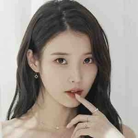 IU