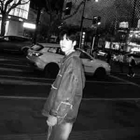 เนย ณัฐณิชา วรกิจกุล