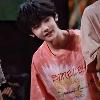 Trương Dịch Nhiên _ y