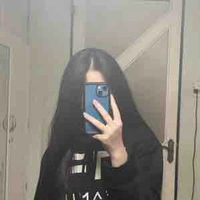 Ngọc Trâm( lớp trưởng)