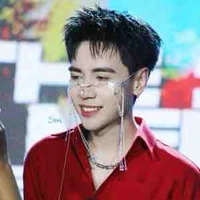 Quang Hùng