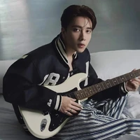 Trần phong hào l  Nicky