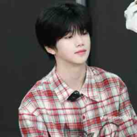 Trương Hàm Thụy 