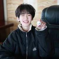 Tả Kỳ Hàm-em