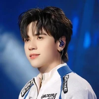 Lê Quang Hùng