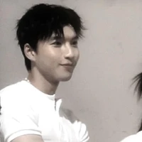 Trần Minh Hiếu - HIEUTHUHAI