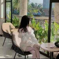 Trần Huyền Ngọc Ánh(mẹ Duy)