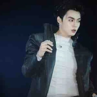 ᴆặɴɢ ᴛʜàɴʜ ᴀɴ •ɴᴇɢᴀᴠ• - 𝟐𝟎𝟎𝟏