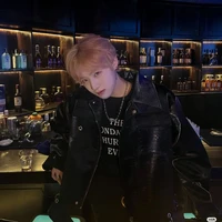 Đình Khoa • Trợ Lí