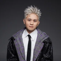 Bray( Anh hai Captain)