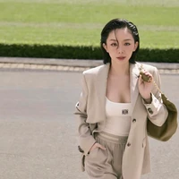 Nguyễn Khoa Tóc Tiên(Chị)