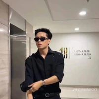 khang ( anh năm)