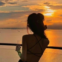 Dương Khánh Linh ( bông)