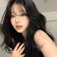 Bạn nữ9