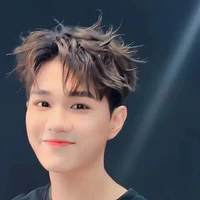 Hoàng Đức Duy(captain boy)
