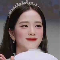 Jisoo (y) 