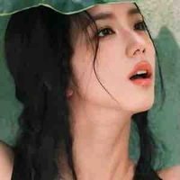 Jisoo ( y )